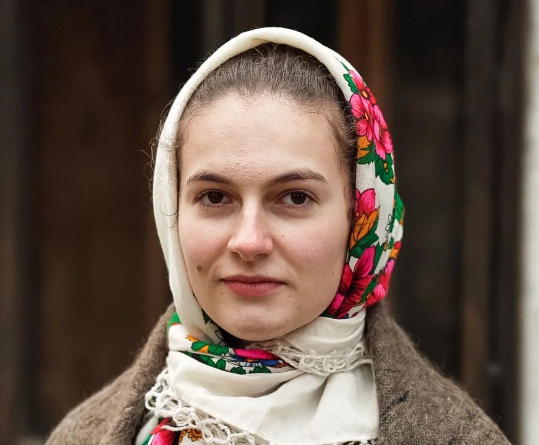 "Як би сумно не було, але люди забувають, що війна триває.". Волонтерка Соня - про пошук зниклих і силу українців